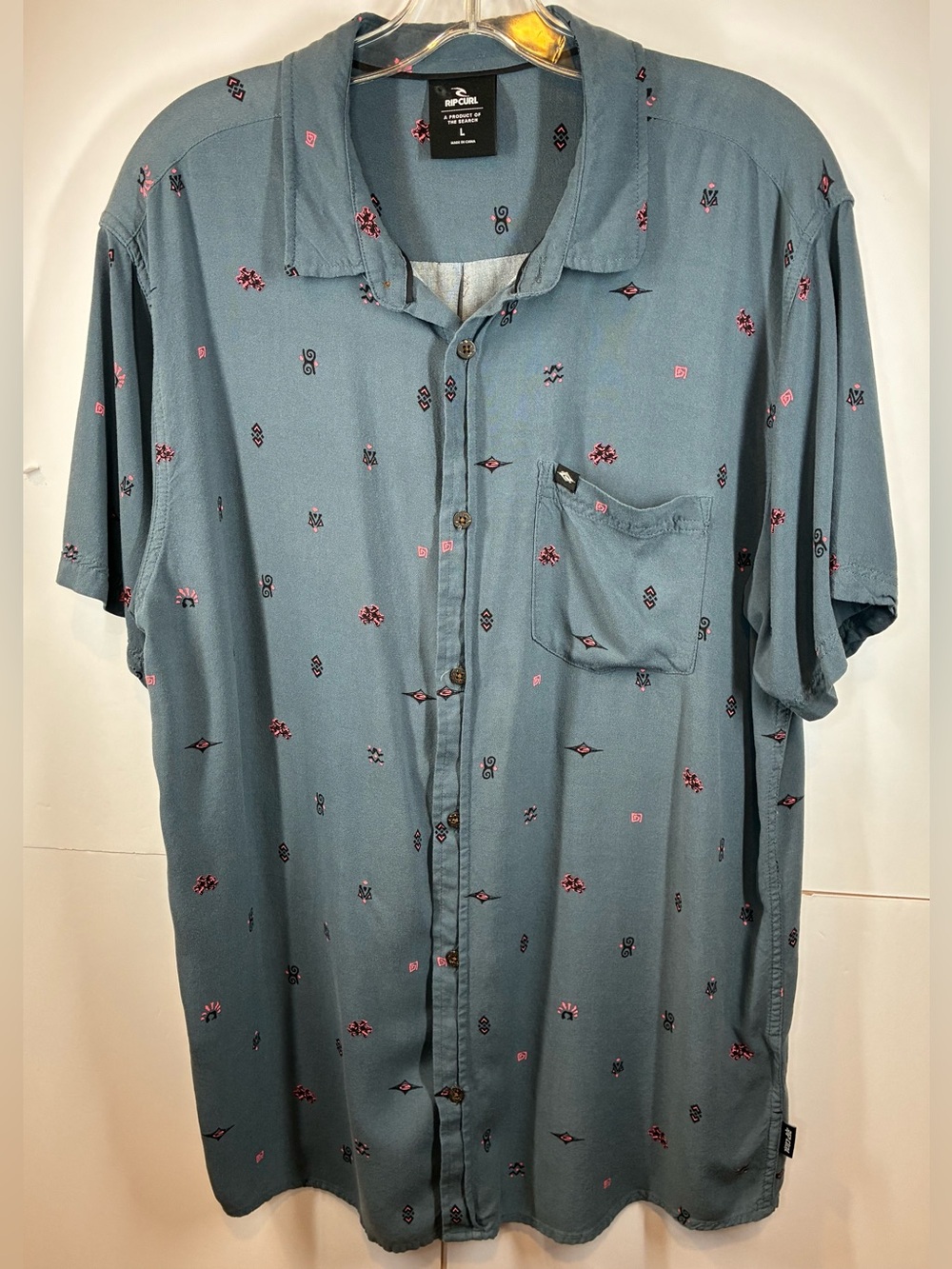 Rip Curl Men’s Large Slate Blue Geometric Button Front Short Sleeve Shirt